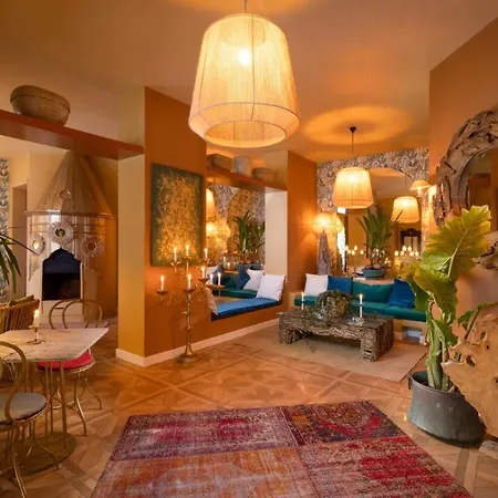 ホテル La Capria アラカティ